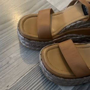 - platform shoes y2k size 9